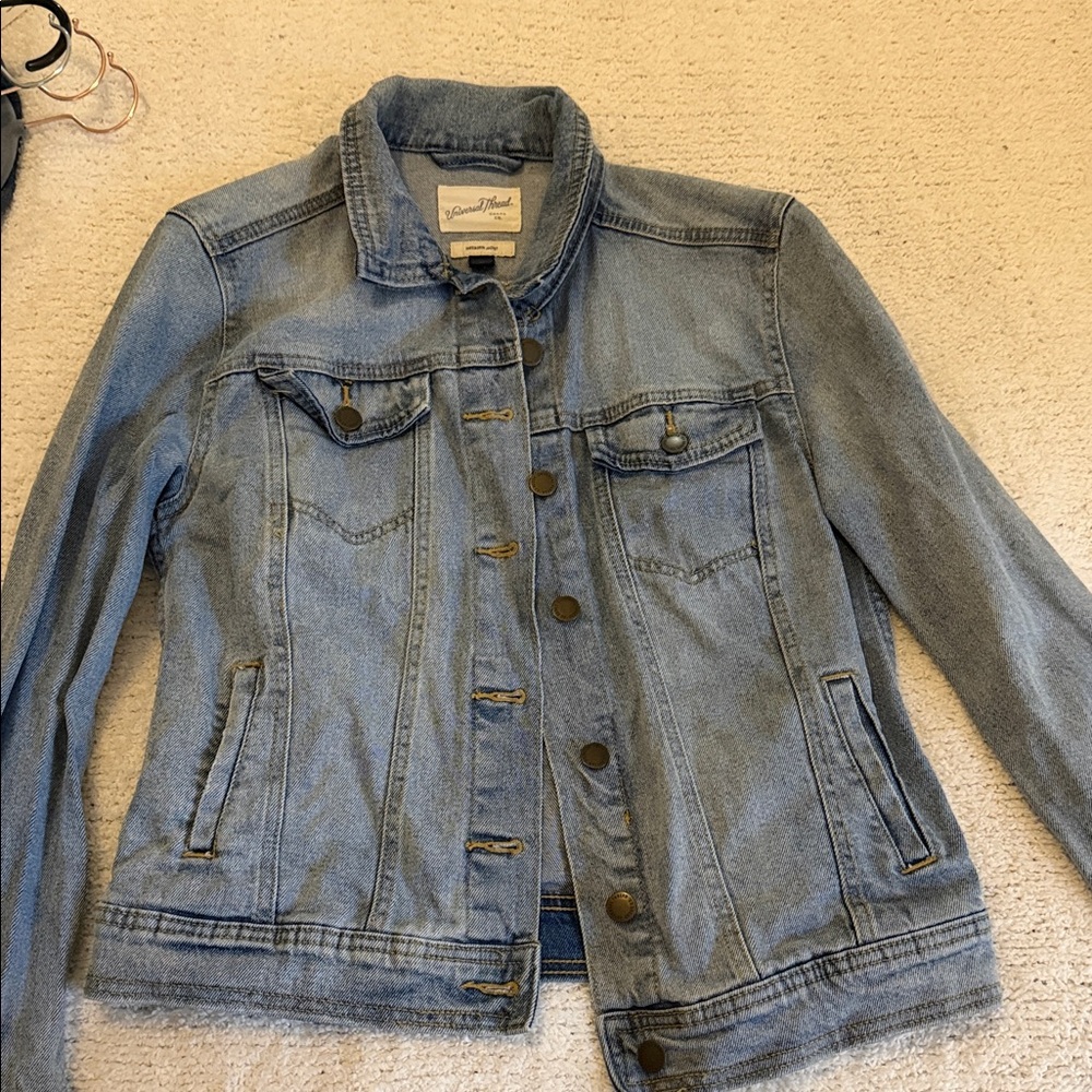 Universal Thread Medium Wash Button Front Denim Jacket